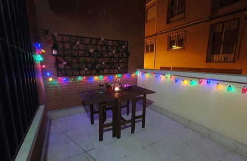 Blanco Apartamento | Piso con amplia terraza gratis parking en la calle cerca petfriendly