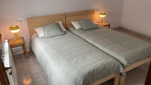 Serantes Apartamento | Piso con terraza y garaje a un Paso de la Playa de Tapia