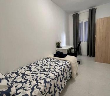 Pla del Bon Repós Apartamento | Piso entero en Marq - Castillo, Alicante