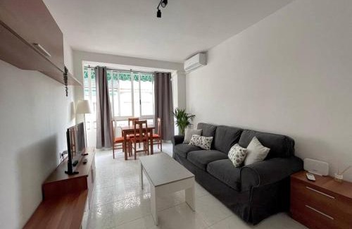 Pla del Bon Repós Apartamento | Piso entero en Marq - Castillo, Alicante