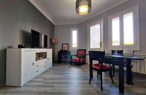 Ourense Apartamento | Piso Estacion Tren Bus Termas muy luminoso