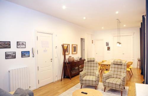 San Francisco Apartamento | PISO EXCLUSIVO FRENTE AL CASCO VIEJO CON PARKING GRATIs
