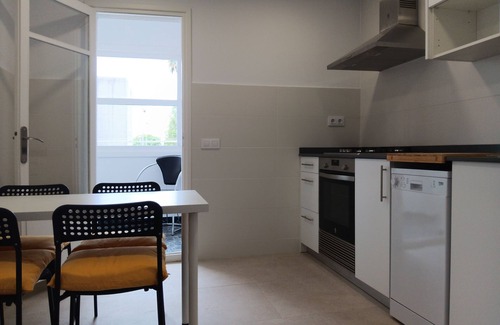Malgrat de Mar Apartamento | Piso ideal para pasar unos días en pareja, amigos, familia. Cerca de la playa.