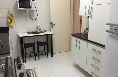 Pitangueiras Apartamento | Pitangueiras - Una cuadra de la playa! ¡Excelente, imperdible!
