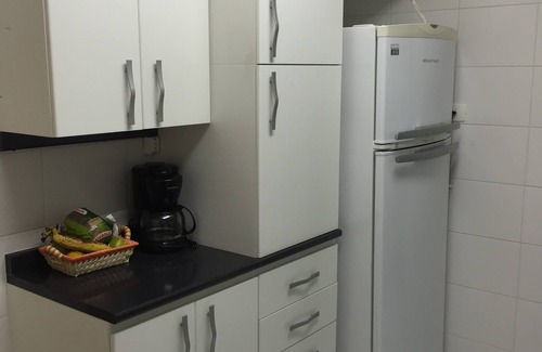 Pitangueiras Apartamento | Pitangueiras - Una cuadra de la playa! ¡Excelente, imperdible!