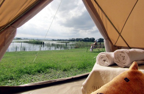 Pitt Town Alquiler De RV | Pitt Town Lagoon Glamping