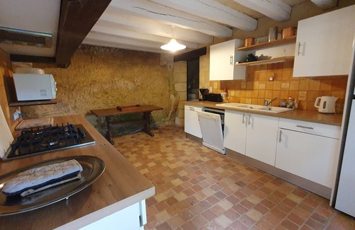 Tursac Casa | PICTURESQUE HOUSE 12 PERS private swimming pool without neighbors, view of the Vézère Valley
