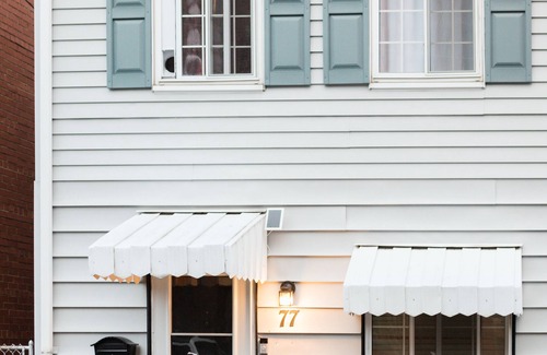 South Side Flats Casa | Pittsburgh Pennsylvania house