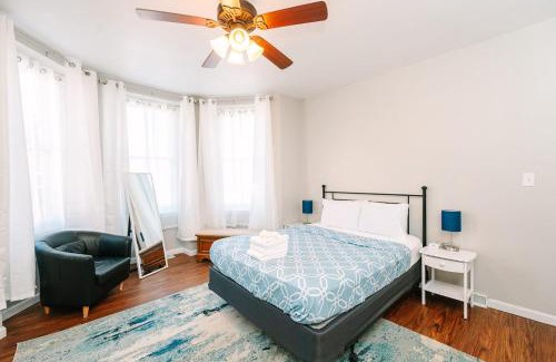 Manchester Apartamento | Pittsburgh's Sports Suite- FREE driveway Parking