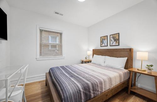 Shadyside Casa | Pittsburgh Shadyside 1D Stylish and Cozy Private Bedroom with Shared Bathroom