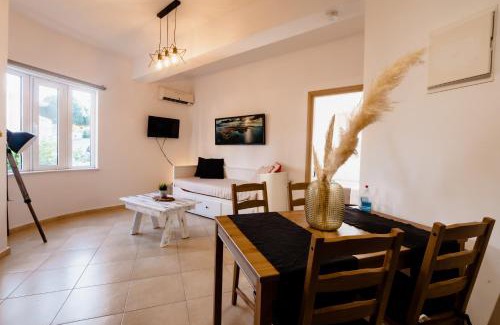 Kounoupidiana Apartamento | Pixelart Home