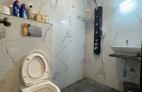 Andheri West Apartamento | Pixiestays