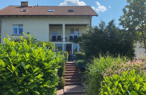 West Pomeranian Voivodeship Casa | Bonita casa de vacaciones en la costa del mar Báltico con capacidad para 18 personas.