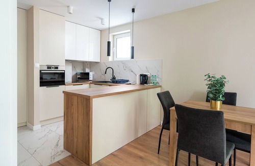Ochota Apartamento | Plac Zawiszy Deluxe Apartment