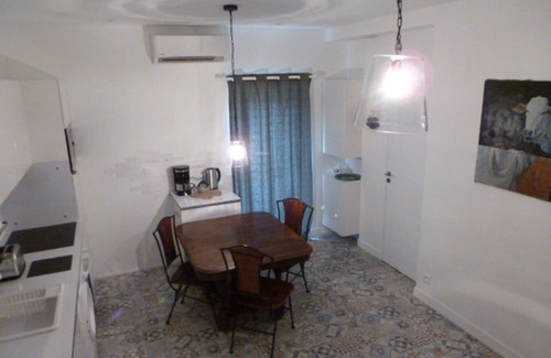 Poitiers Casa | "PLACE-DIT" Duplex 37m2 AIRE ACONDICIONADO-ESTACIONAMIENTO-JARDIN