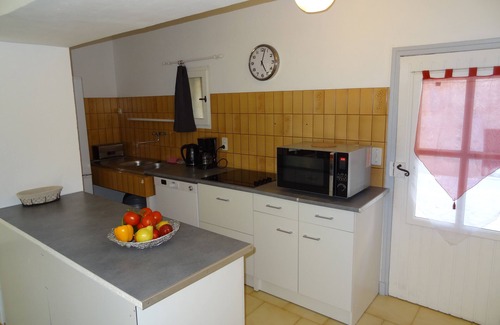 Apt Casa | Pie liso de encanto de 70m ², jardín privado de 100m ² visto en fuentes, plátanos