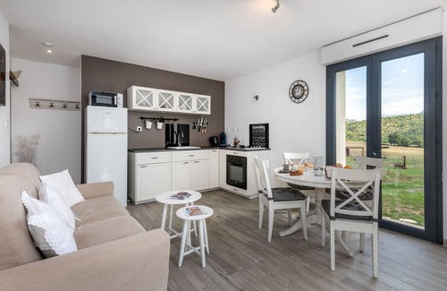 Champtercier Apartamento | Plaines-Provence, gîte le Pic D'Oise