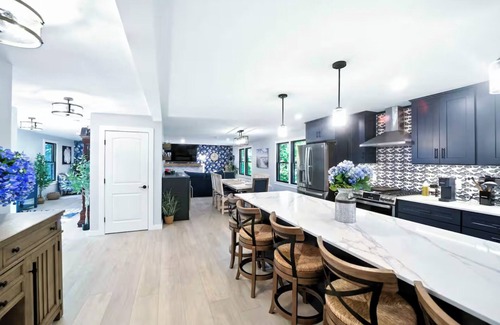 Dennis Casa | Plaisir D'Amour of Cape CodnUnder New Management