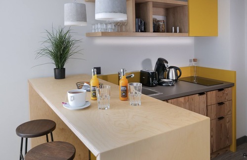 Chamonix City Centre Hotel | Plan B Hotel - Living Chamonix