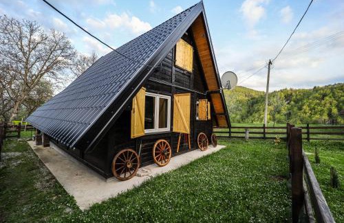 Bajina Basta Casa | Planinska kuća Bubi - Tara, Zaovine.