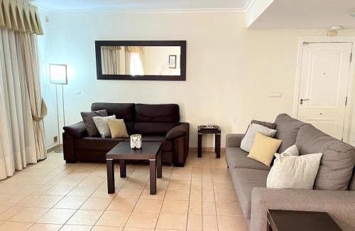 Caserio Los Tarquinos Apartamento | Planta baja con gran terraza y jardín Altaona golf