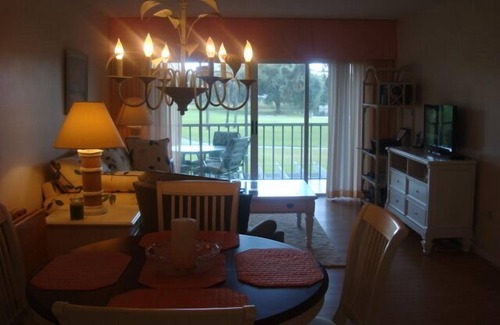 Plantation Condominio | Plantación de Golf y Country Club / Vistas Farmington