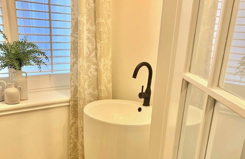 Port Hope Casa | Plantation House Bed & Breakfast