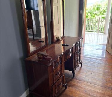 Reading Casa | Plantation Suite