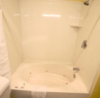 Port Aransas Hotel | Plantation Suites and Conference Center