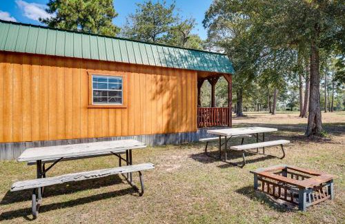 Waller Casa | Plantersville Cabin on 50 Acres with Pond and Fire Pit