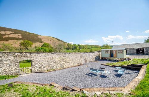 Llannefydd Casa | Plas Uchaf Farm Retreat