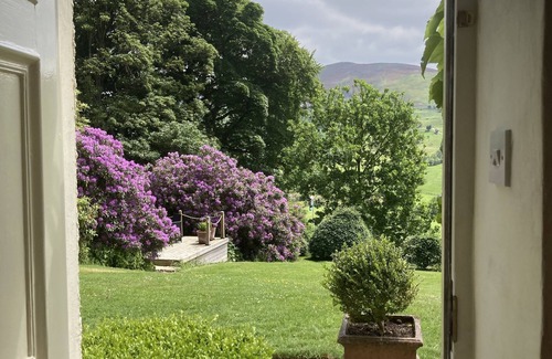 Graigfechan Cabaña | Plas yn Yale, Llandegla con impresionantes vistas a la montaña desde todas las ventanas