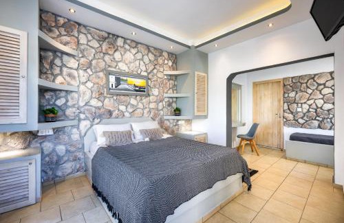 Fira Casa | Plastiras Rooms