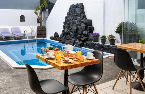 Fira Casa | Plastiras Rooms