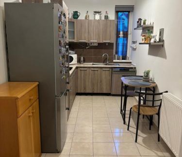 Zalaegerszeg Apartamento | PlatánWood ComfortHome