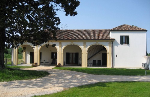 Olmo di Mira Apartamento | Plátano, encantadora residencia en el Barchessa veneciana de la Villa: Villa Pastori