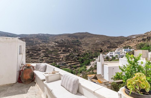 Megas Yialos-Nites Casa | Platia Tinos Cycladic Cottage