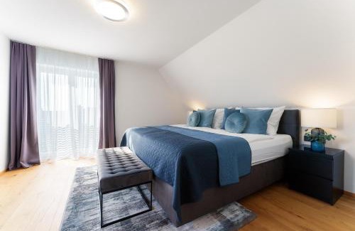 Berghausen Casa | Platschberg Urban Hideaway - Stilvolles Ferienhaus mit Pool an der Weinstraße