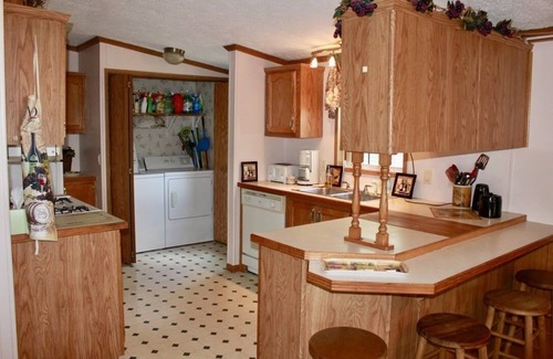 Honor Cabina | Platte Cottage - Private & Quiet for Fishing close to Dunes & Beaches