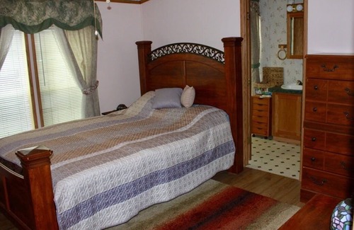 Honor Cabina | Platte Cottage - Private & Quiet for Fishing close to Dunes & Beaches