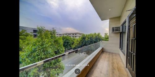 Greater Noida Hotel | PLAY HOTEL STAR DELTA 2 couple friendly
