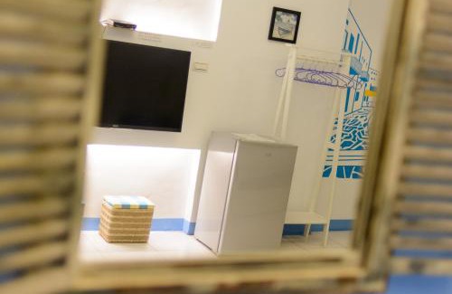 East District Casa | Play House