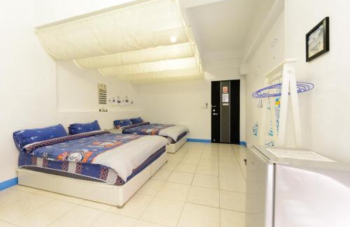 East District Casa | Play House