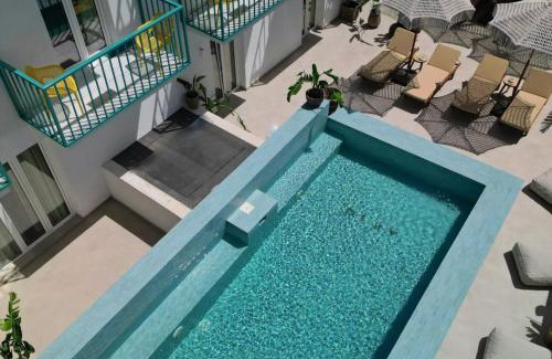 Paros Hotel | Play Paros