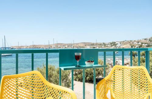 Paros Hotel | Play Paros