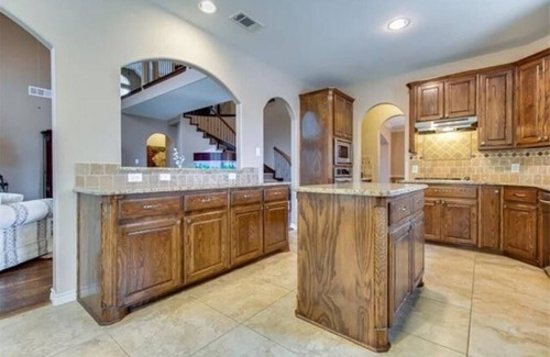 McKinney Casa | Play, Relax and Detox in a beautiful 5 bedroom home with outstanding amenities!