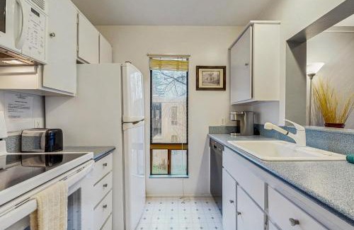 Warm Springs Apartamento | Play Soleil - Sport and sun at the Warm Springs Base Area