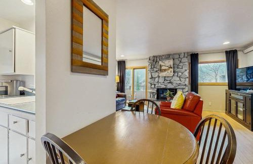 Warm Springs Apartamento | Play Soleil - Sport and sun at the Warm Springs Base Area