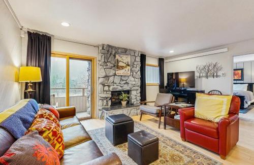 Warm Springs Apartamento | Play Soleil - Sport and sun at the Warm Springs Base Area