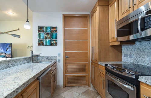 San Carlos Condominio | Playa Blanca Condo 1307, ¡El mejor apartamento de una habitación en este moderno resort!